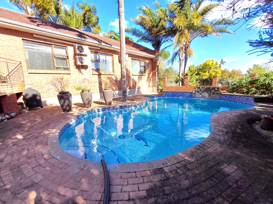 4 Bedroom Property for Sale in Winterhoek Park Eastern Cape